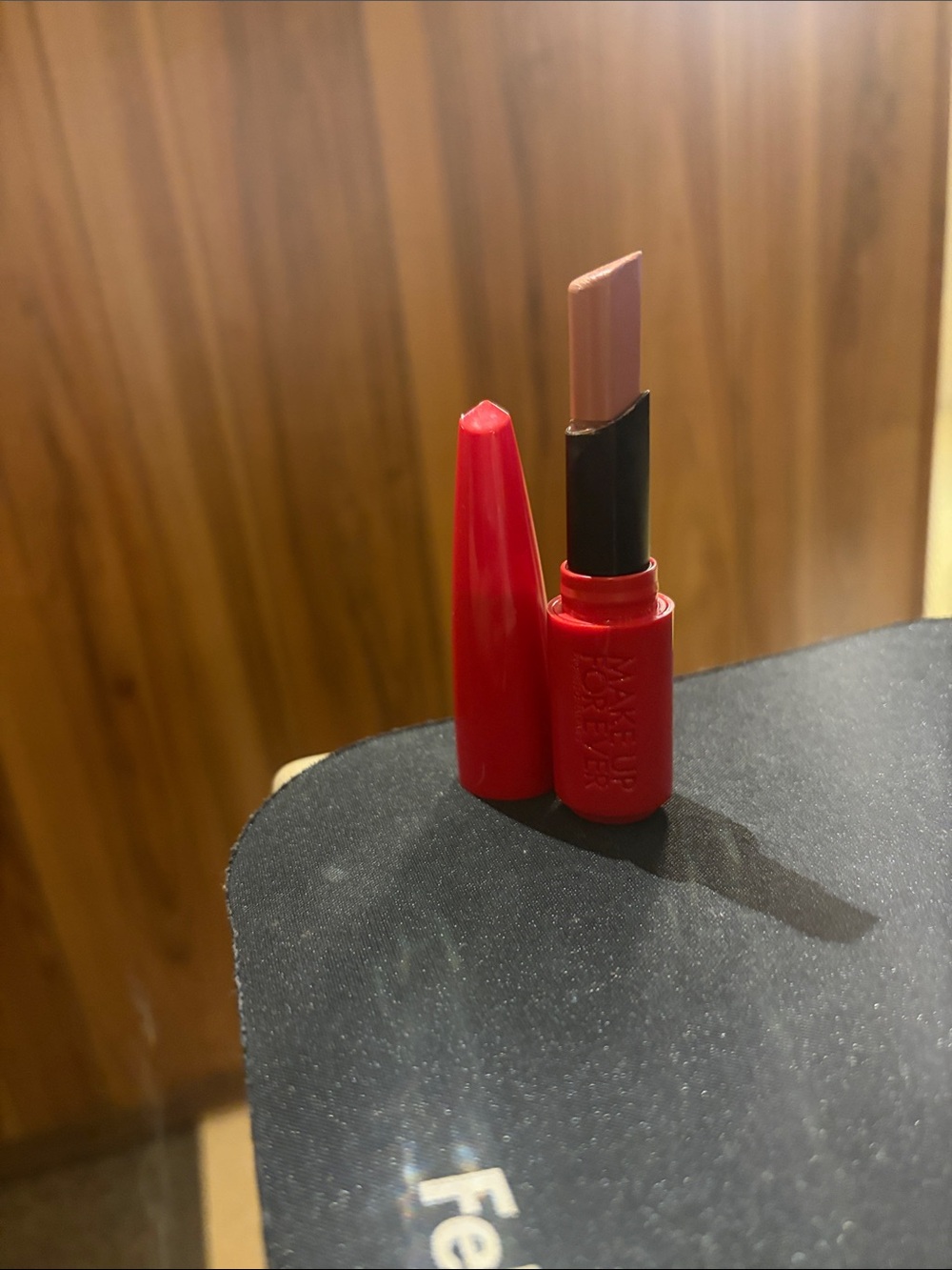 Makeup Forever Slim Matte Lipstick Nude Beige Bullet rouge artist 136